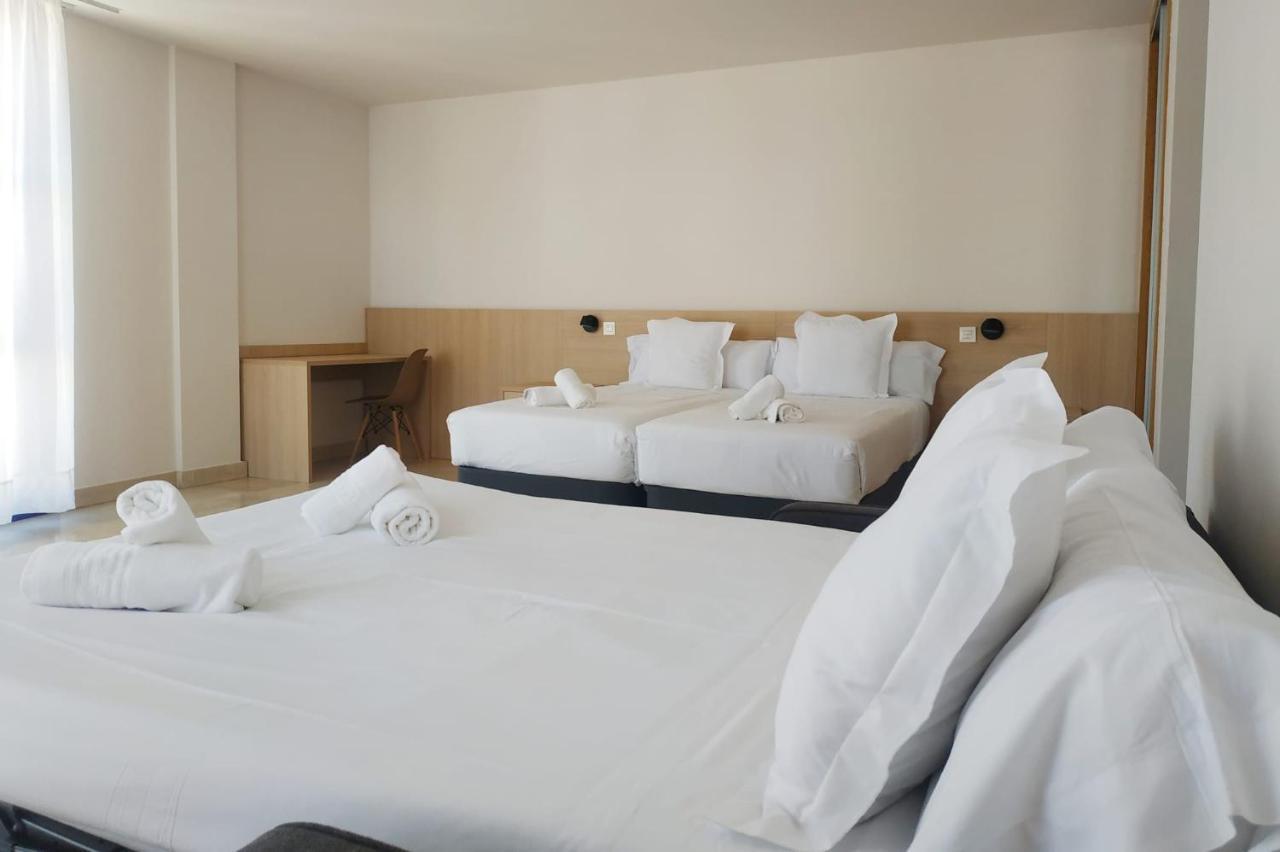 Iraipe Logrono Hotel Exteriör bild
