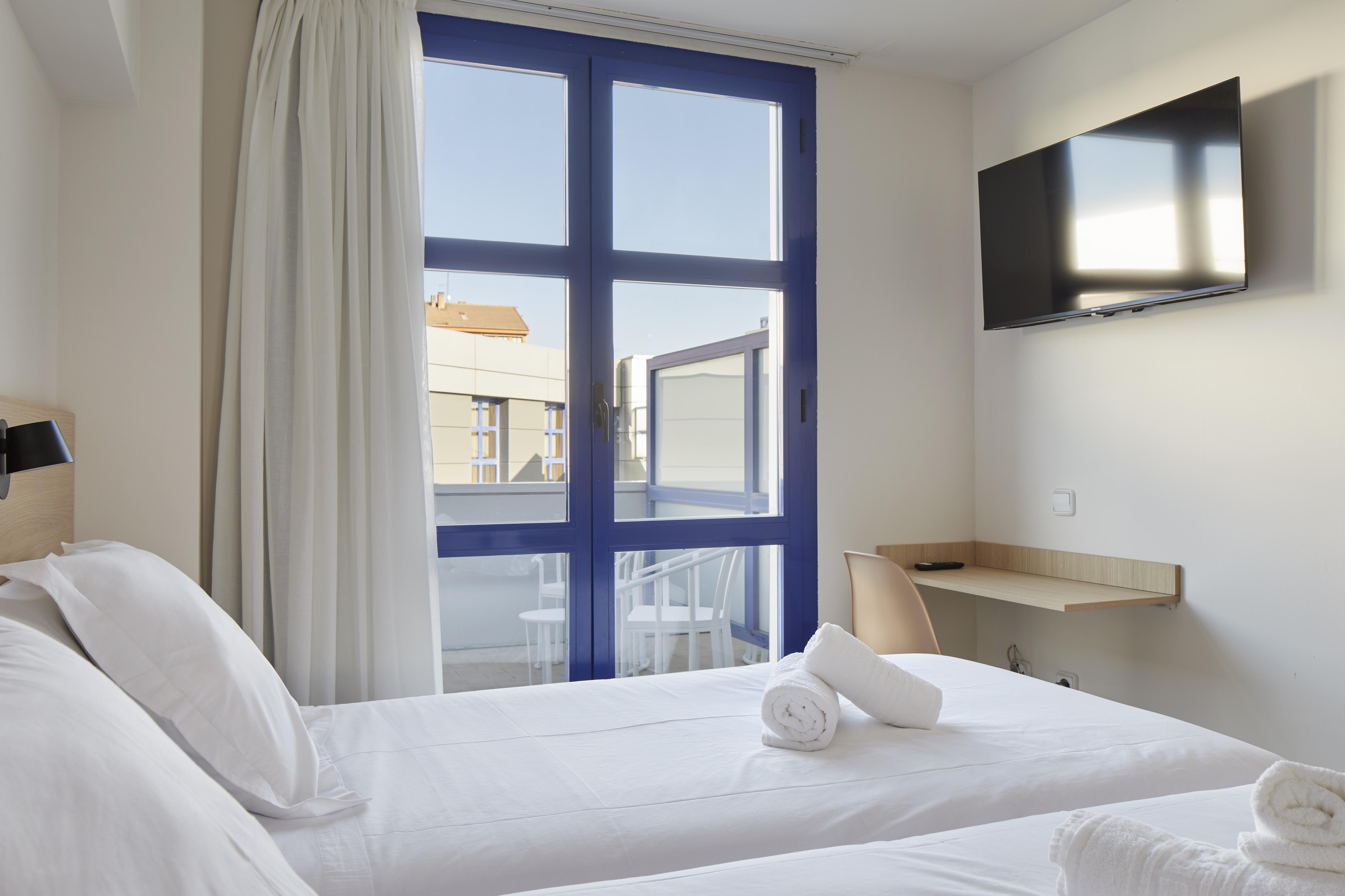 Iraipe Logrono Hotel Exteriör bild
